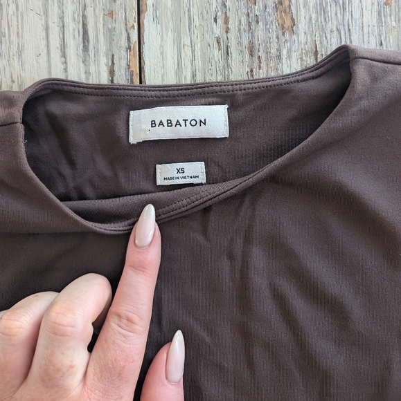 Aritzia Babaton Contour Crew Longsleeve Bodysuit Brown Women's XS - Picture 5 of 7